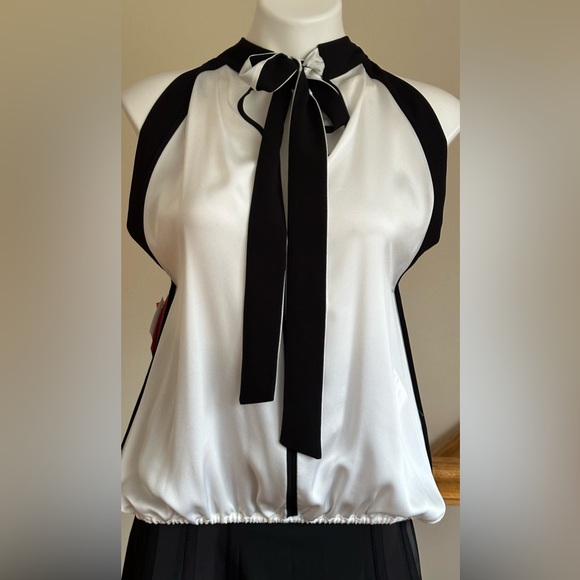 Lauren Vidal Satin White & Black Sleeveless Blouse.Ties In Front Elastic Bottom. - Picture 2 of 13